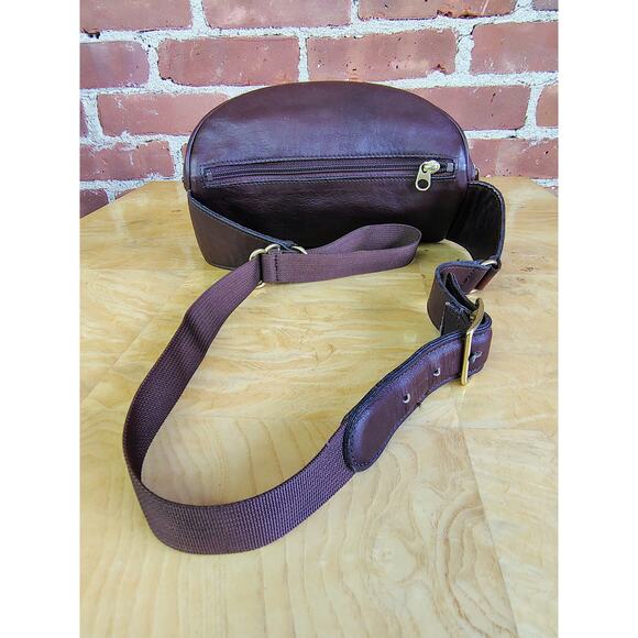 Coach Leather Canteen Pouch Fanny Pack Belt Bag – Brown (Style H6B-0515) - Picture 2 of 9